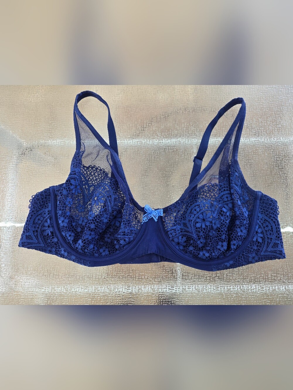 Victoria's Secret 40C Deep Blue Lace Underwire Bra